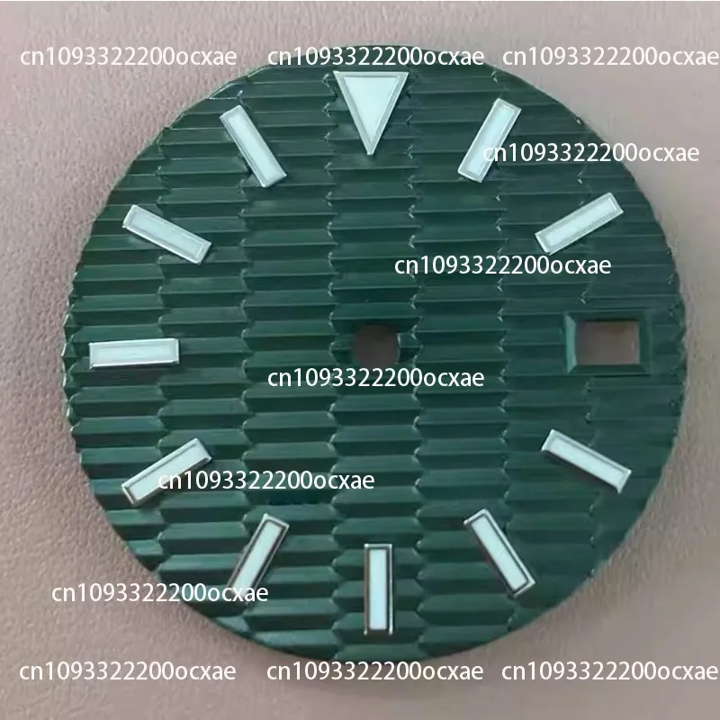 Watch Accessories, Dial 28.5mm Nail Green Luminous, Suitable for NH35 Automatic Movement