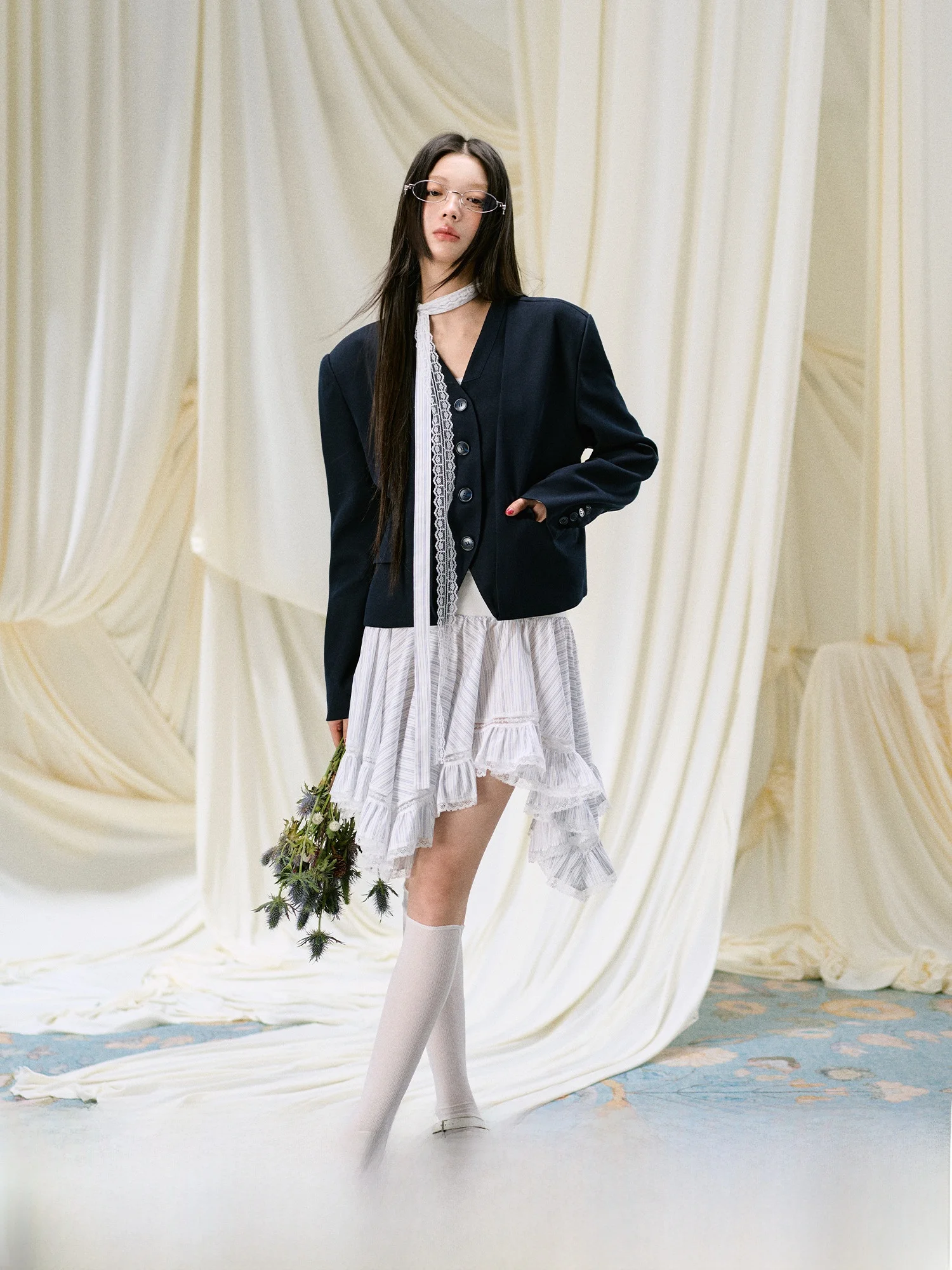 

Ele Wool Blend V-Ne Suit Jaet ort Верхняя одежда для женщин от La Lune Du Ciel Commute Sle Straight Cut Spring Faion