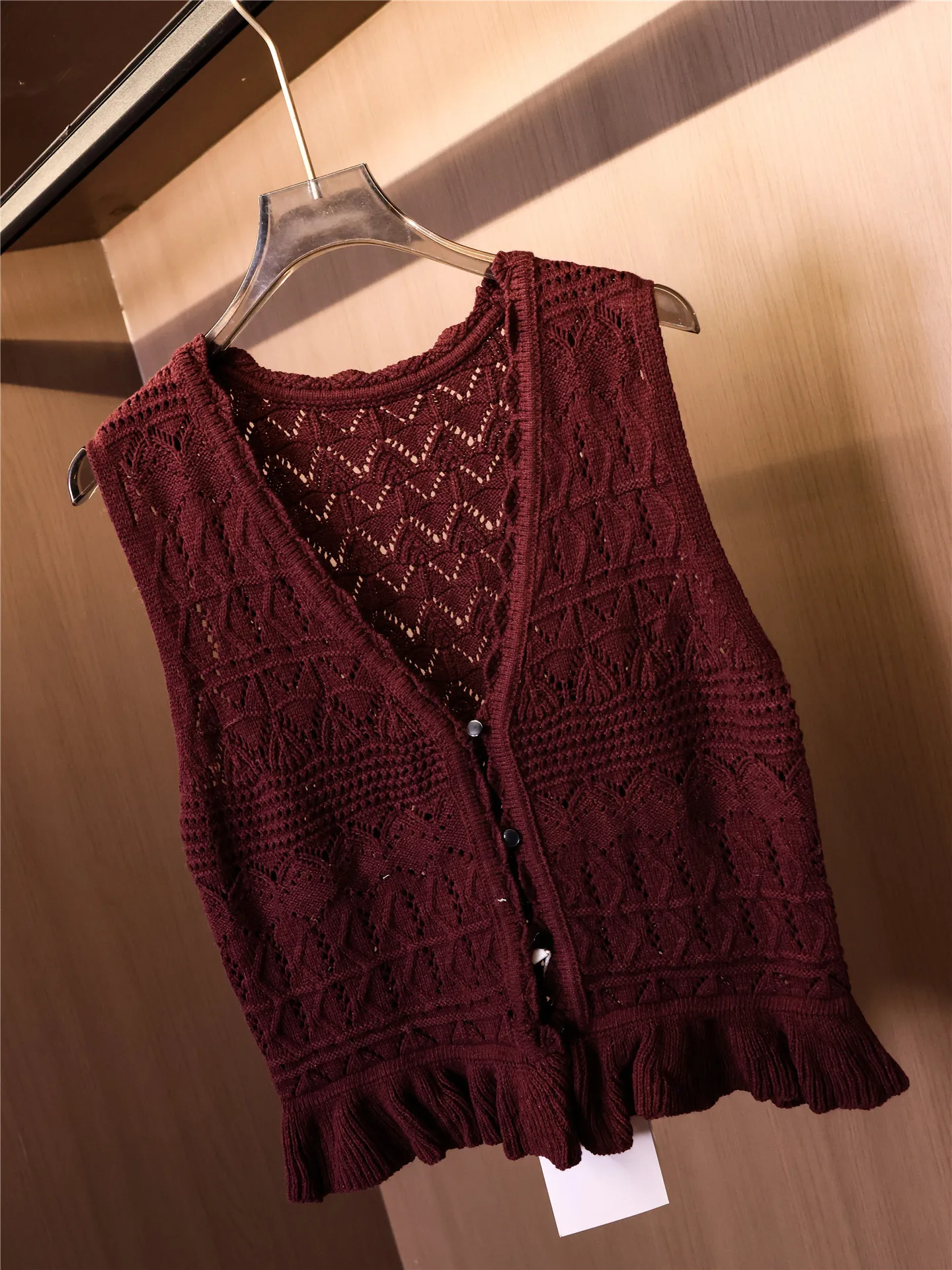 

Pure Color Hollow out Vintage V Ne Svel Knitted Vest Women's Tank Top ort Length Moderate Warmth Single Button Closure