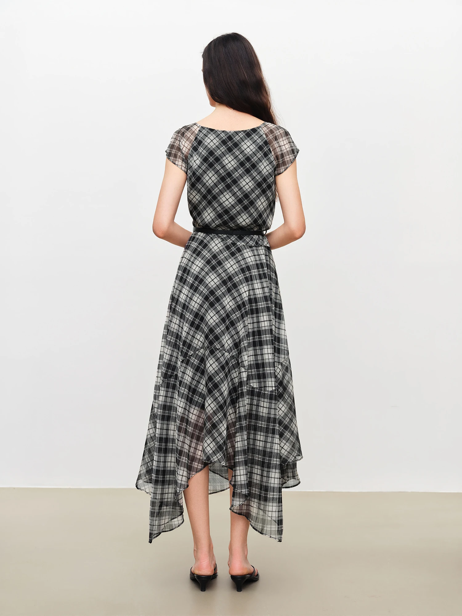 ZIQIAO 2026 Summer Women's Plaid Fit & Flare Dress Asymmetric Hem - Elegant Style for Daily Outings Special Occasions view 2