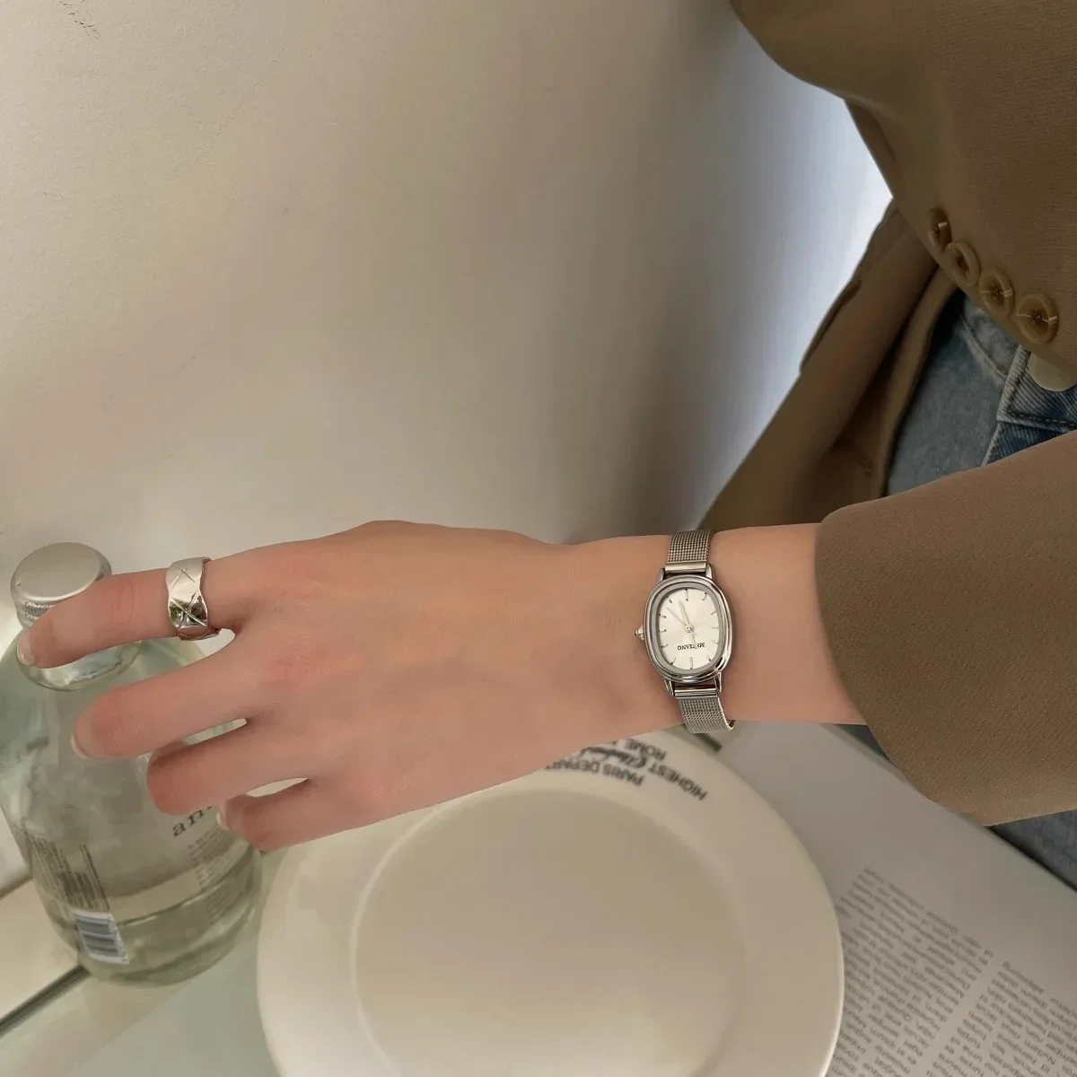 Зеленые часы с маленьким овальным циферблатом, простые модные брендовые женские наручные часы из нержавеющей стали, женские роскошные подарочные кварцевые часы, дропшиппинг