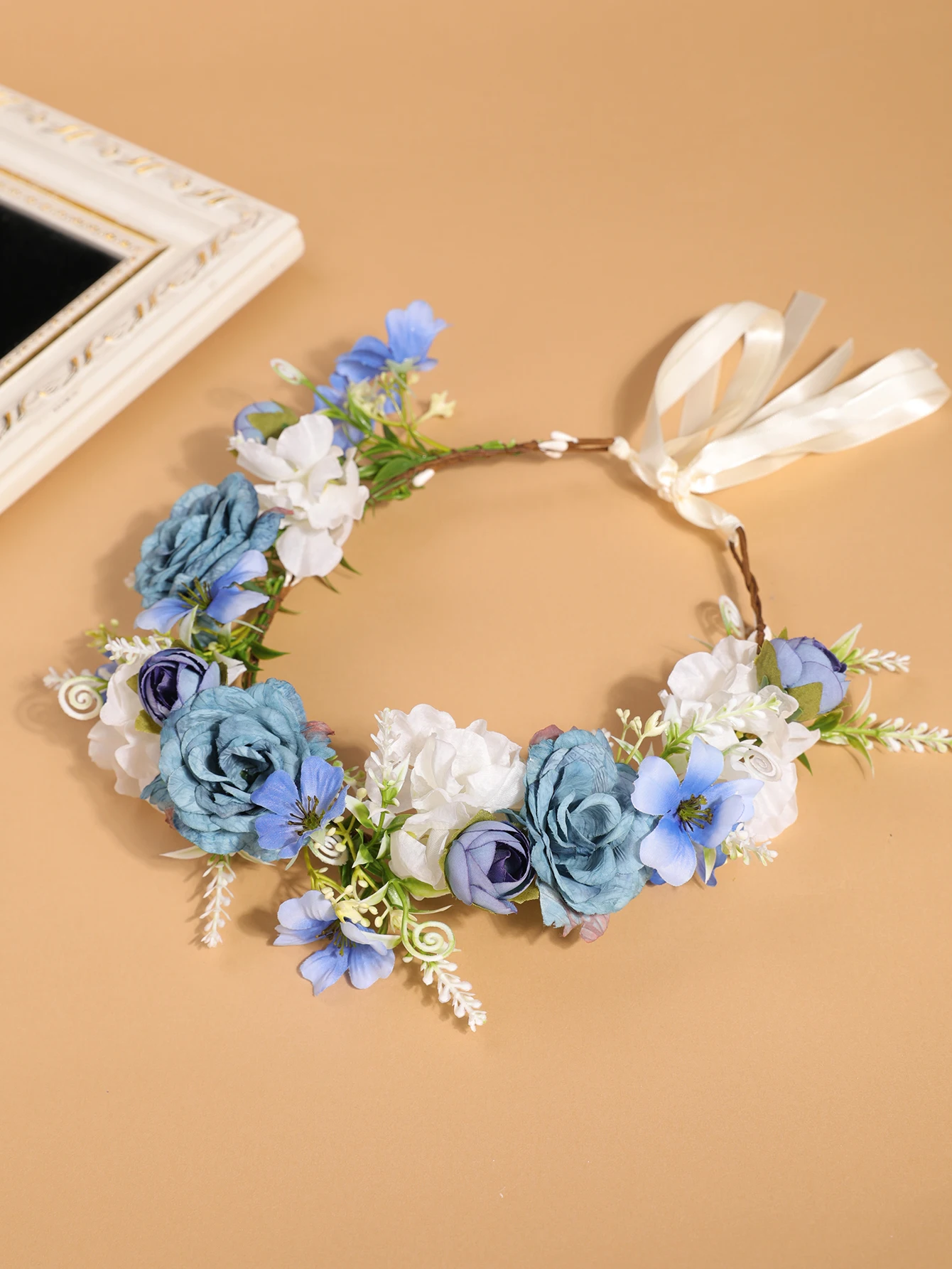 Simulierte Rosenblüten-Girlande als Kopfschmuck - Bohemian-Style Verstellbares Band-Haarband - Geeignet für Brautjungfern, Hochzeiten, Porträts – Detail 18