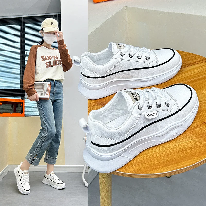 INS Tide Little White Shoes Woman 2023 Fall New Leather Breathable Student Board Shoes Heightened Casual