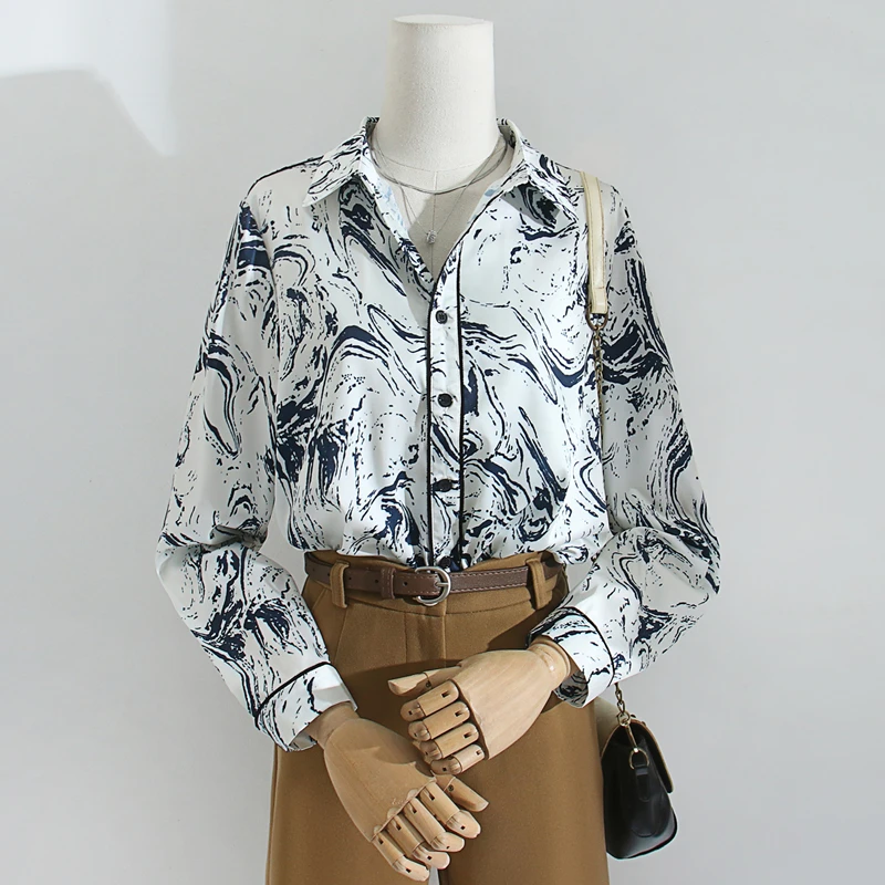 

Винтажные женские блузки с принтом, повседневные рубашки, модная свободная летняя корейская одежда, атласные женские топы с длинными рукавами