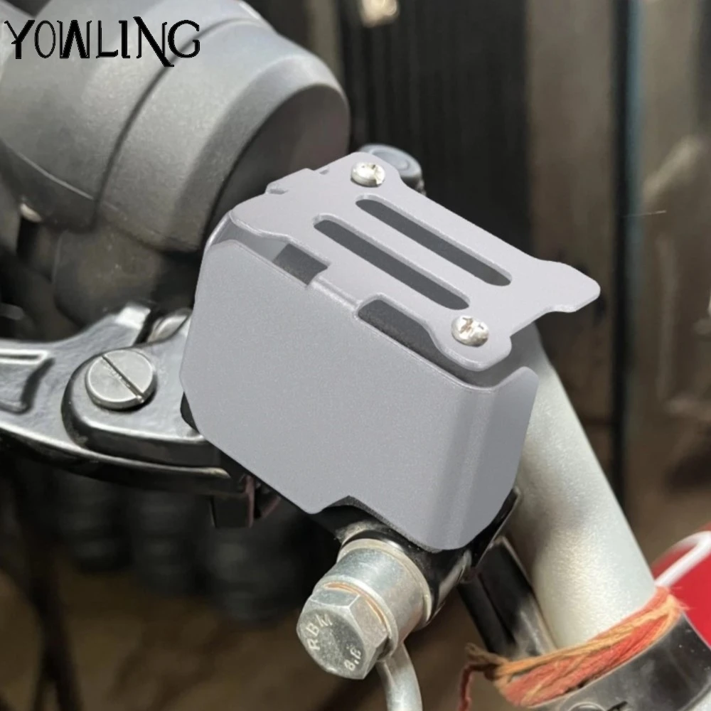 

For Speed400 Scrambler400X Front Brake Fluid Reservoir Tank Guard Brake Master Cylinder Protector Cover Speed Scrambler 400X