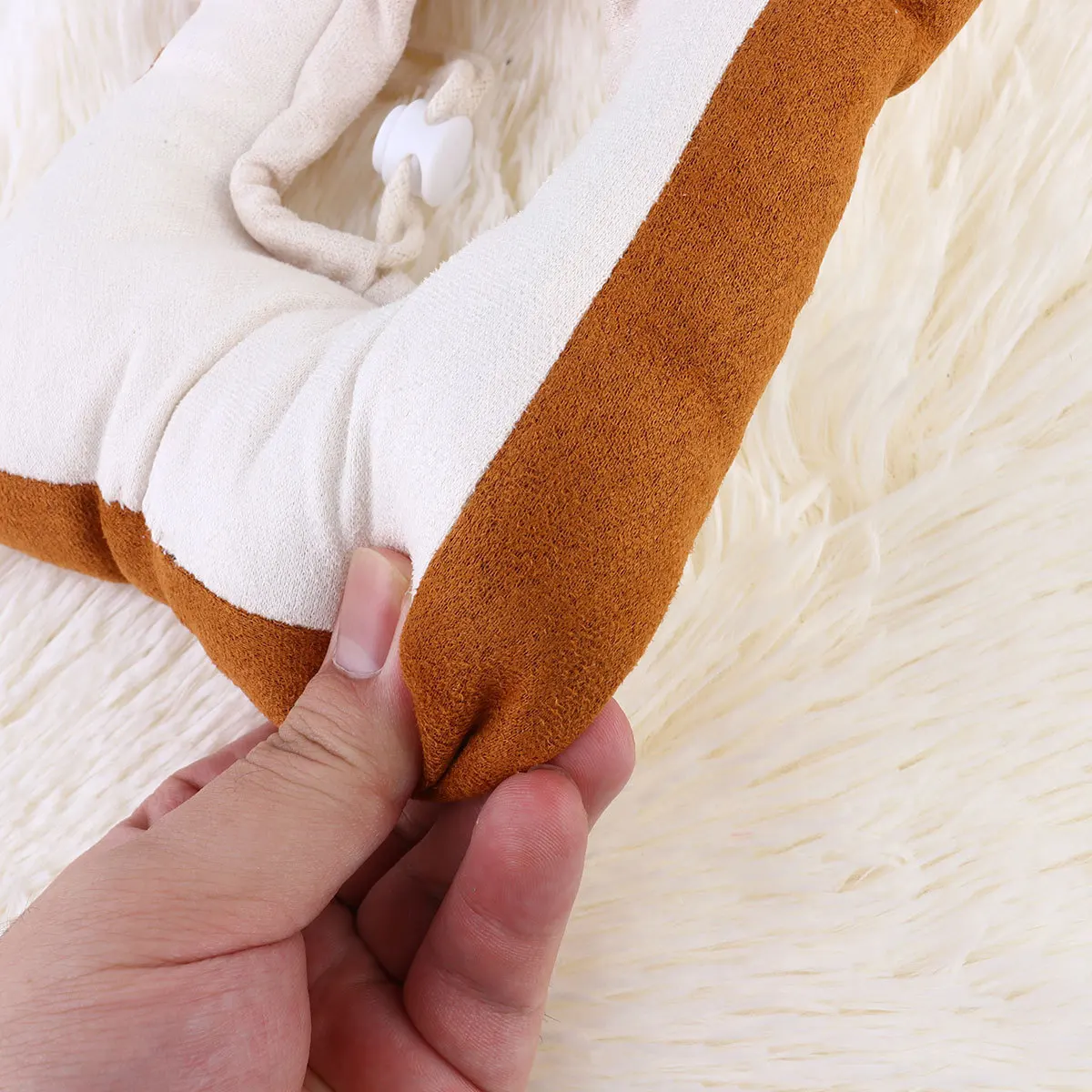 

1Pcs Lightweight Toast Shape Cat Collar Anti-Lick Protective Recovery Adjustable Soft Durable Pet Shield for Healing