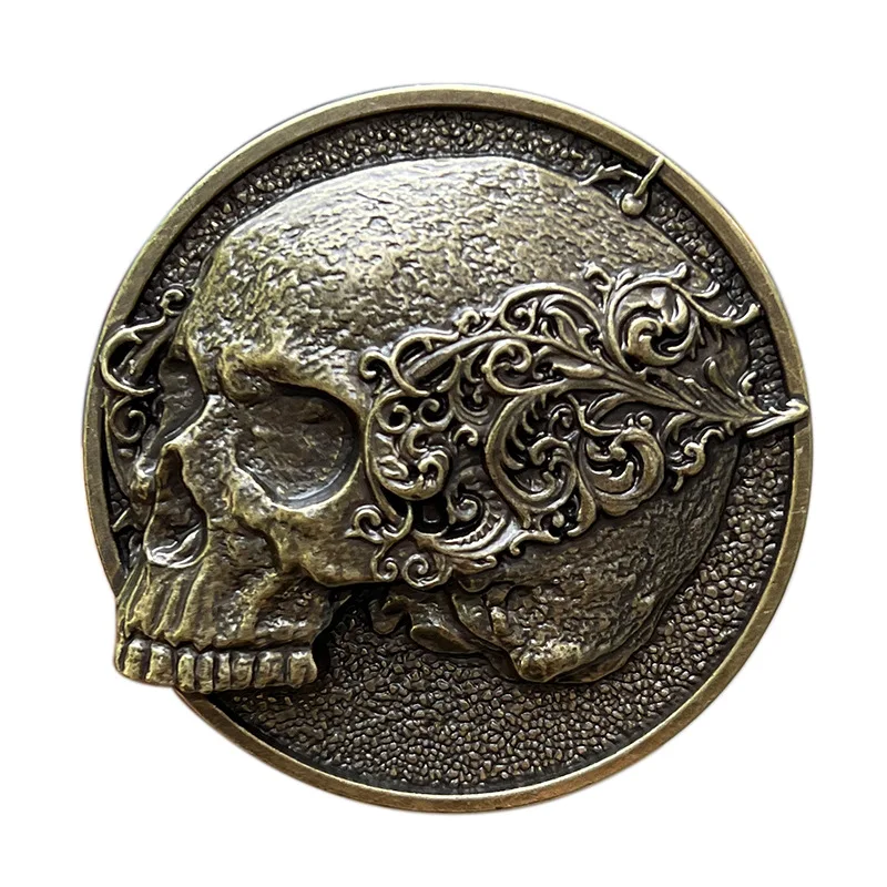 Zinc alloy belt buckle with European and American skull design, decorative for big head western cowboy clothing.