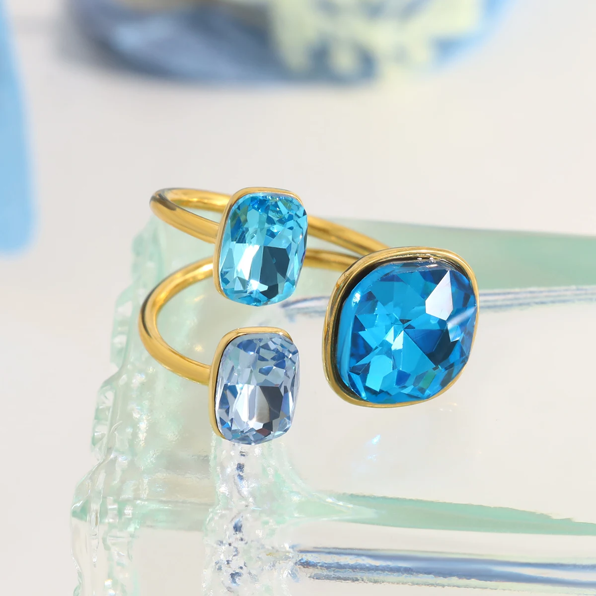 

WILD & FREE Vintage Luxury Blue Zircon Crystal Stainless Steel Ring for Women Exquisite Chic 18K Gold Plated Jewelry Waterproof