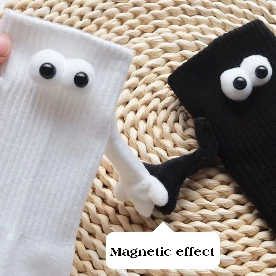 2 Pairs Magnetic Socks with Hands Women Men Fashion Black White Funny Cute Cartoon Eyes Couple Mid-tube Socks for Gifts