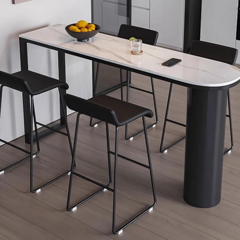 Рисунок 2 - Узкие квадратные белые барные столы