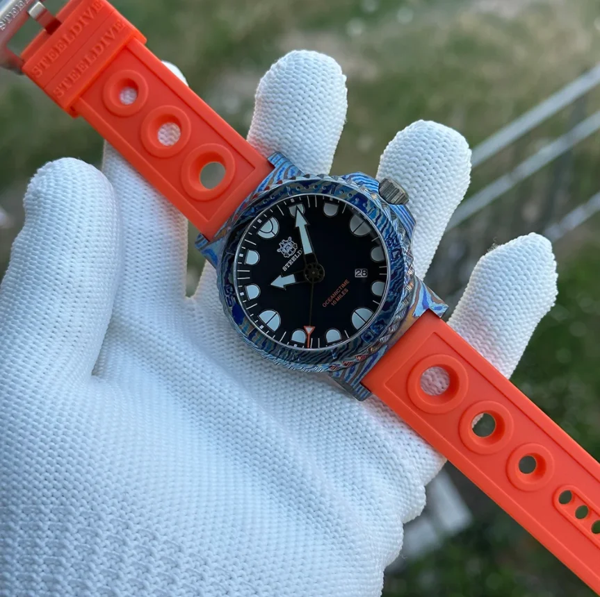 

STEELDIVE Men Deep Dive Watch Titanium Damascus Case Mechanical Wristwatch 10000M Waterproof BGW-9 Luminous Sapphire NH35