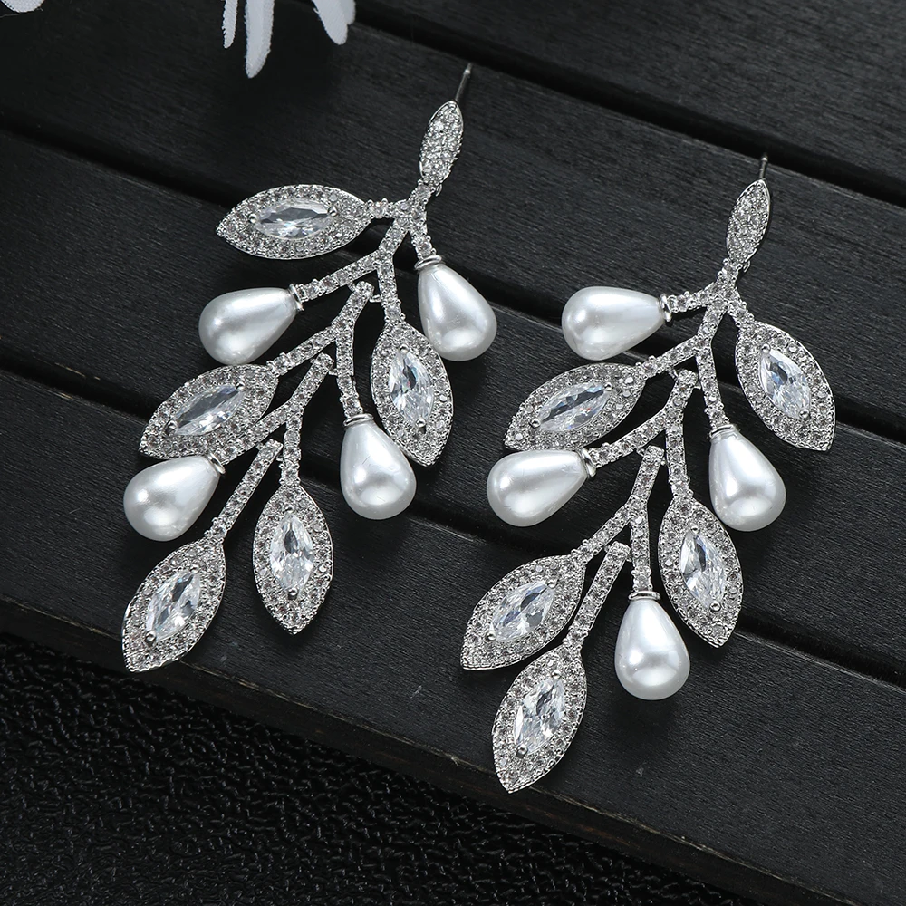 

Luxury Simplicity Plant Waterdrop Leaves Pearl Earrings For Women Wedding Party Cubic Zirconia CZ Earring E1215