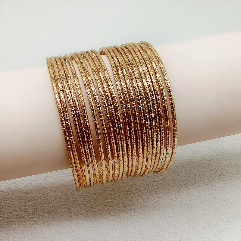 20 Pieces Gypsophila Textured Metal Bangles Set For Women Fashion Jewelry Heavy Timeless Styles Wholesales Accessories 2023690