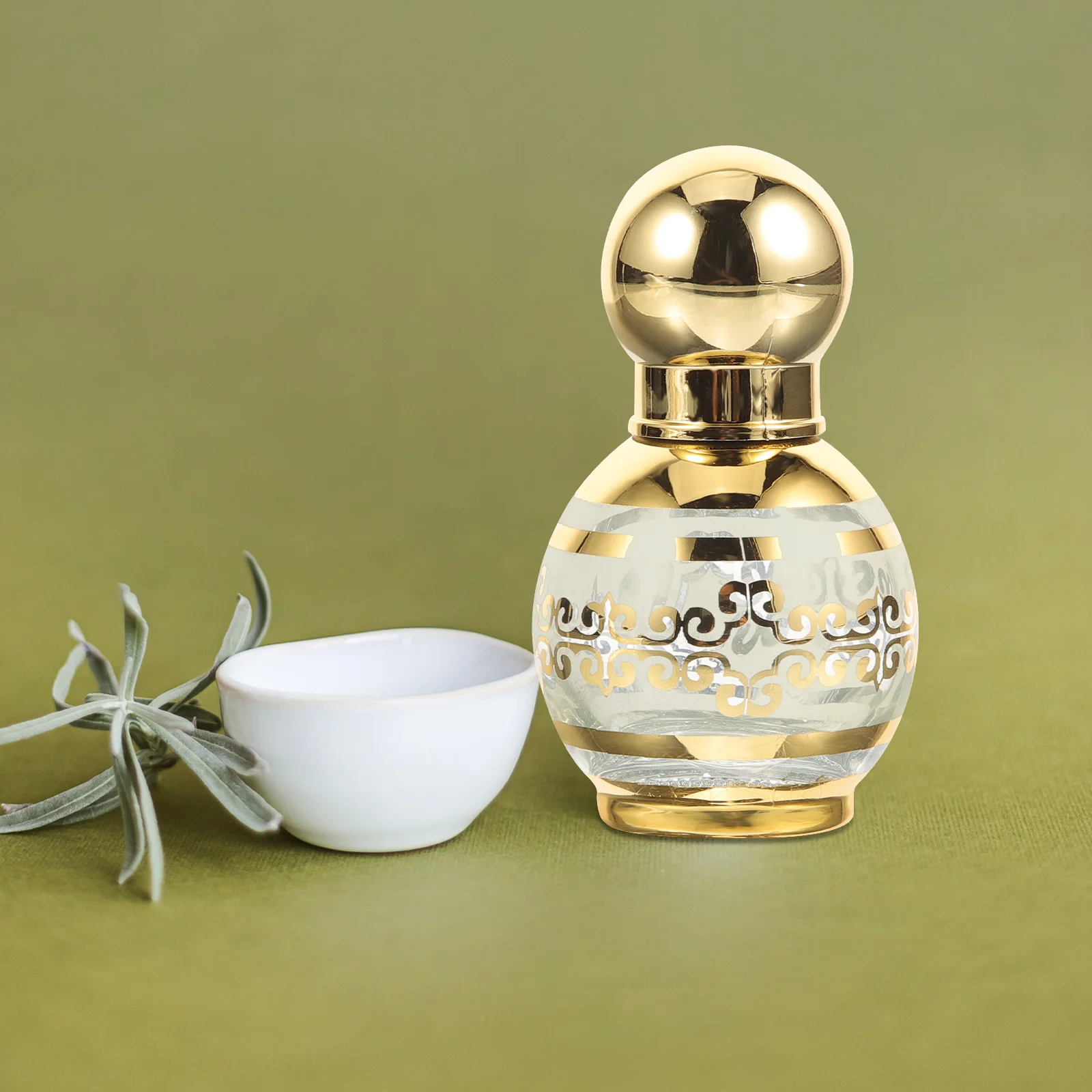 

2Pcs Portable Essential Oil Roller Bottles Glass Refillable Perfume Containers Travel Oil Roll on Glass Perfume Bottle