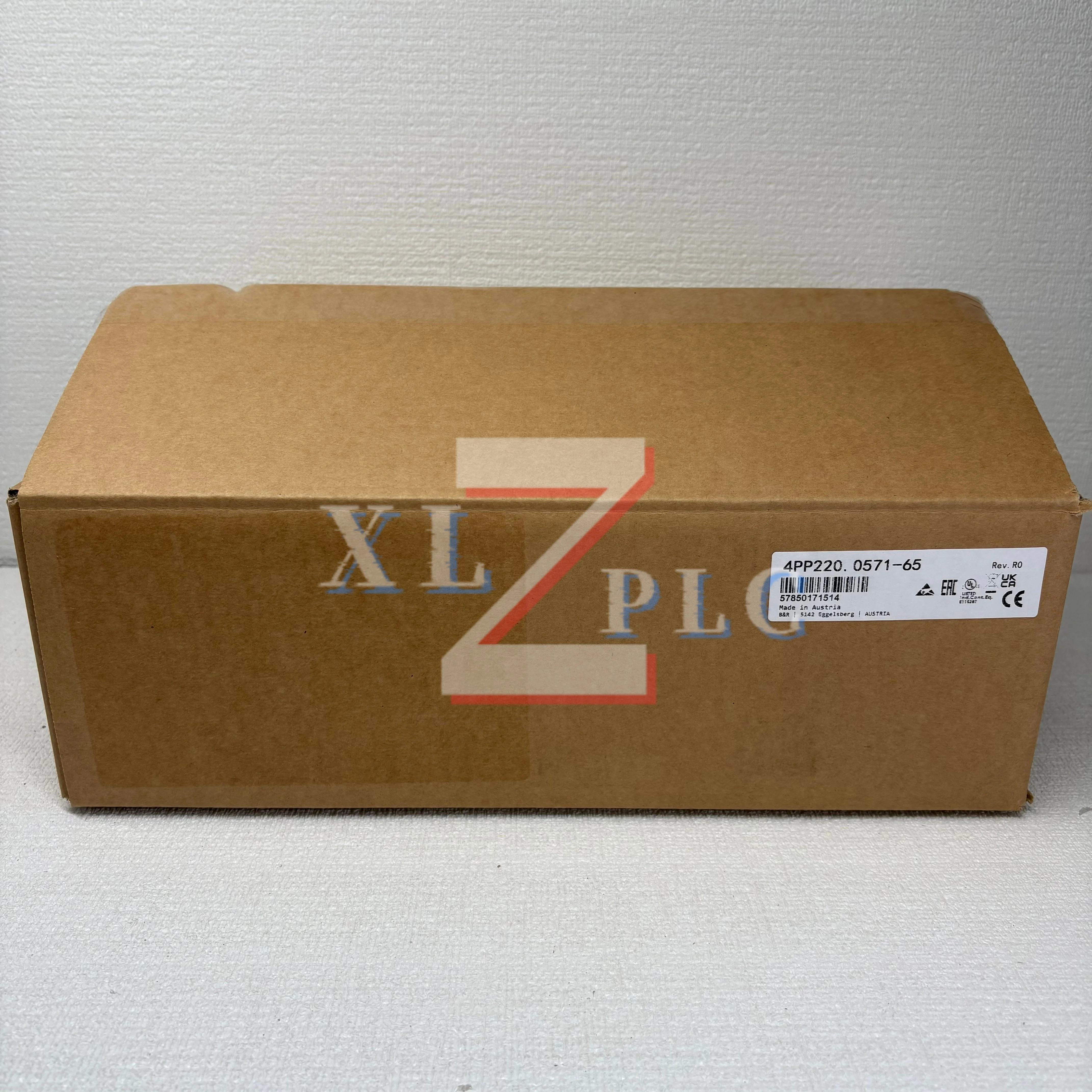 100%NEW  4PP220.0571-65 touch screen