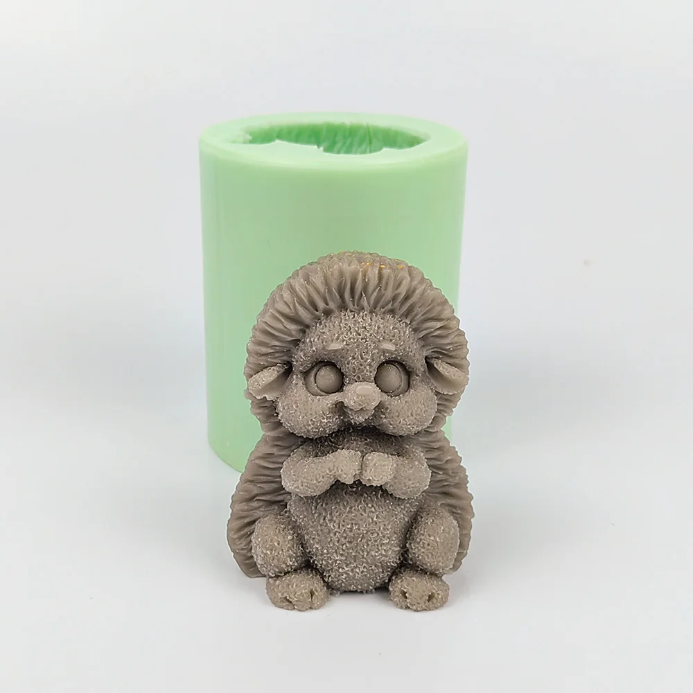 

Animals Cute Standing Hedgehog Candle Mold 3D Hedgehog Moulds Soap Molds Silicone Wedding Birthday Valentine's Day Clay DW0503