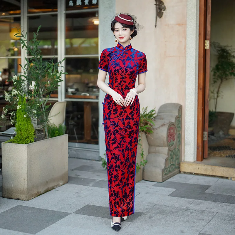 

GOHYPDUG Women's Elegant Chinese Style Cheongsam Slim Evening Party Dress New Qipao Satin Female Modal Show Performance Costumes