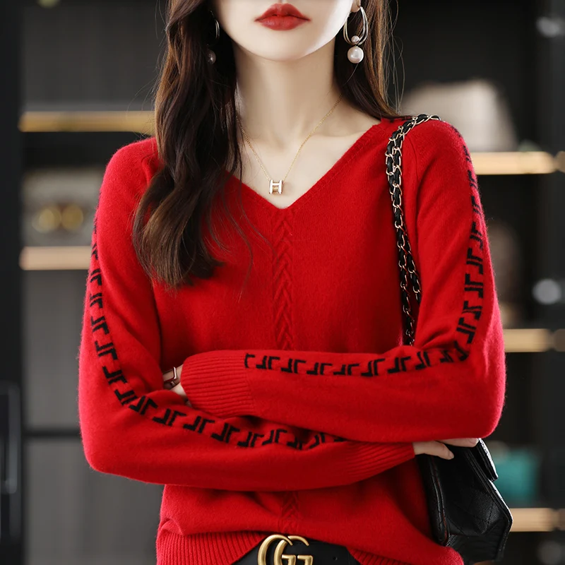 Pure Wool Sweater Women's V-Neck Stitching Long-Sleeved Top Autumn Winter Warm Commuter Pullover Loose Knitted Cashmere Sweater