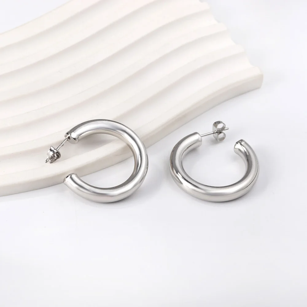 Round Circle Geometric Hoop Clip Earrings Fashion Trending Stainless Steel Y2K Style Piercing Stud Aretes De Mujer 2023 New