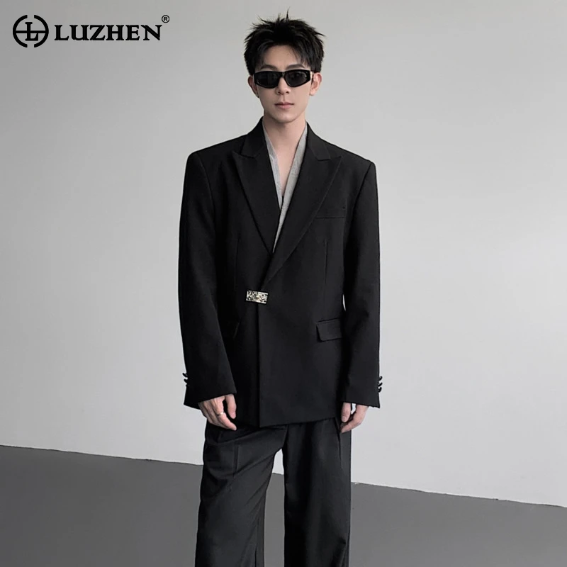 

LUZHEN 2025 New Fashion Metal Buckle Placket Casual Blazer Jacket Men's Original Elegant Korean Handsome Jacket Original JY4014