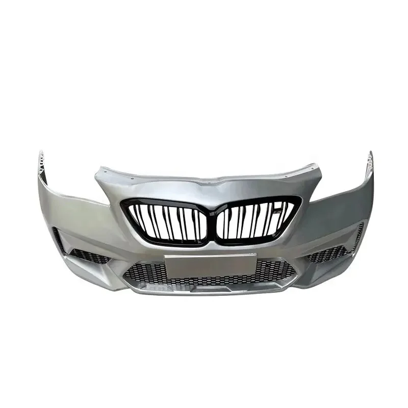 Hot selling Car Body kit Front Bumper Grille For Bmw 5 Series E60 modified M2C Style Car bumpers