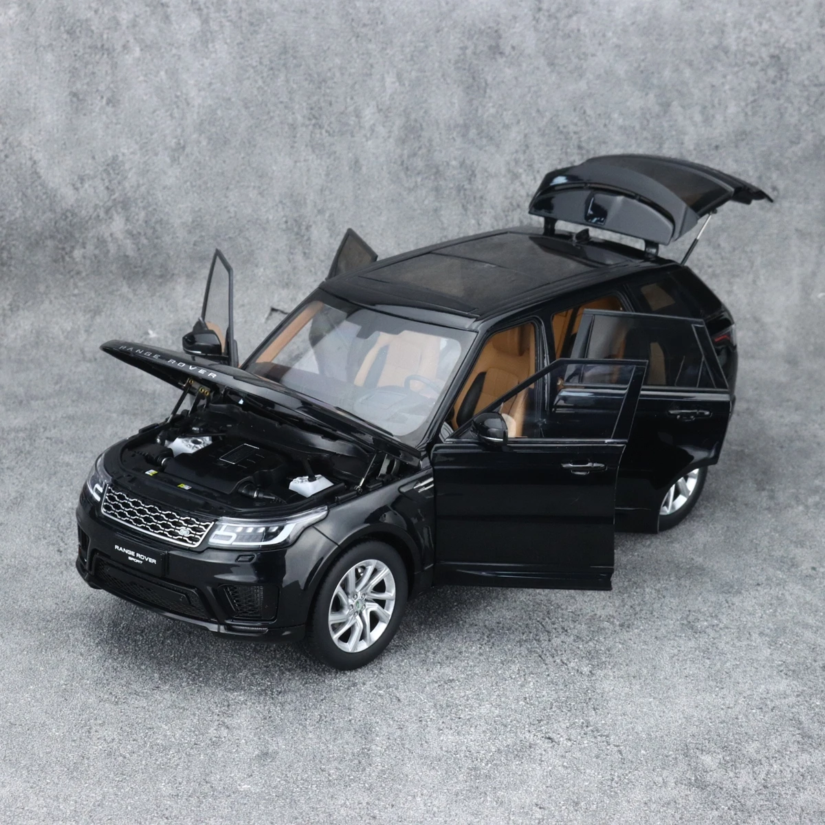 

WHELART 1:18 Range Rover Sport Simulation Limited Edition All Open Alloy Metal Static Car Model Toy Gift