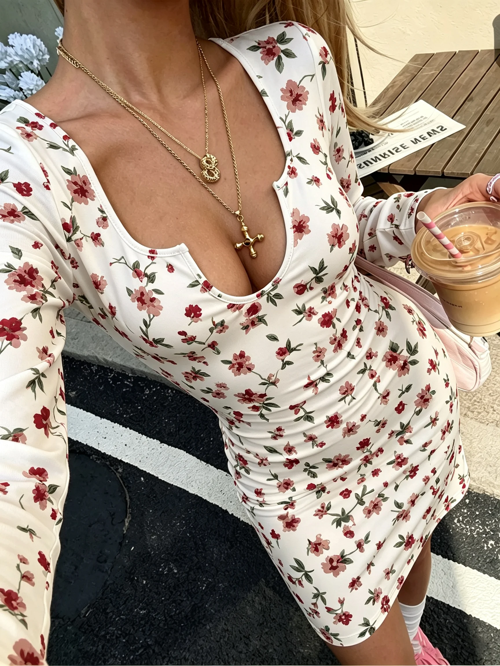 Damen Herbst Casual Kleid mit Quadratischem Ausschnitt, Blumenmuster, Langen Ärmeln, Tailliertem Schnitt und Minirocklänge – Detail 6