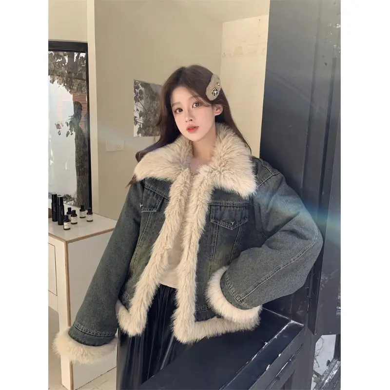 

Denim Coat For Women Dark Fur Plush Womens Winter Patchwork Quilted Drawstring Leisure Urban Social Gathering Jackets Distressed