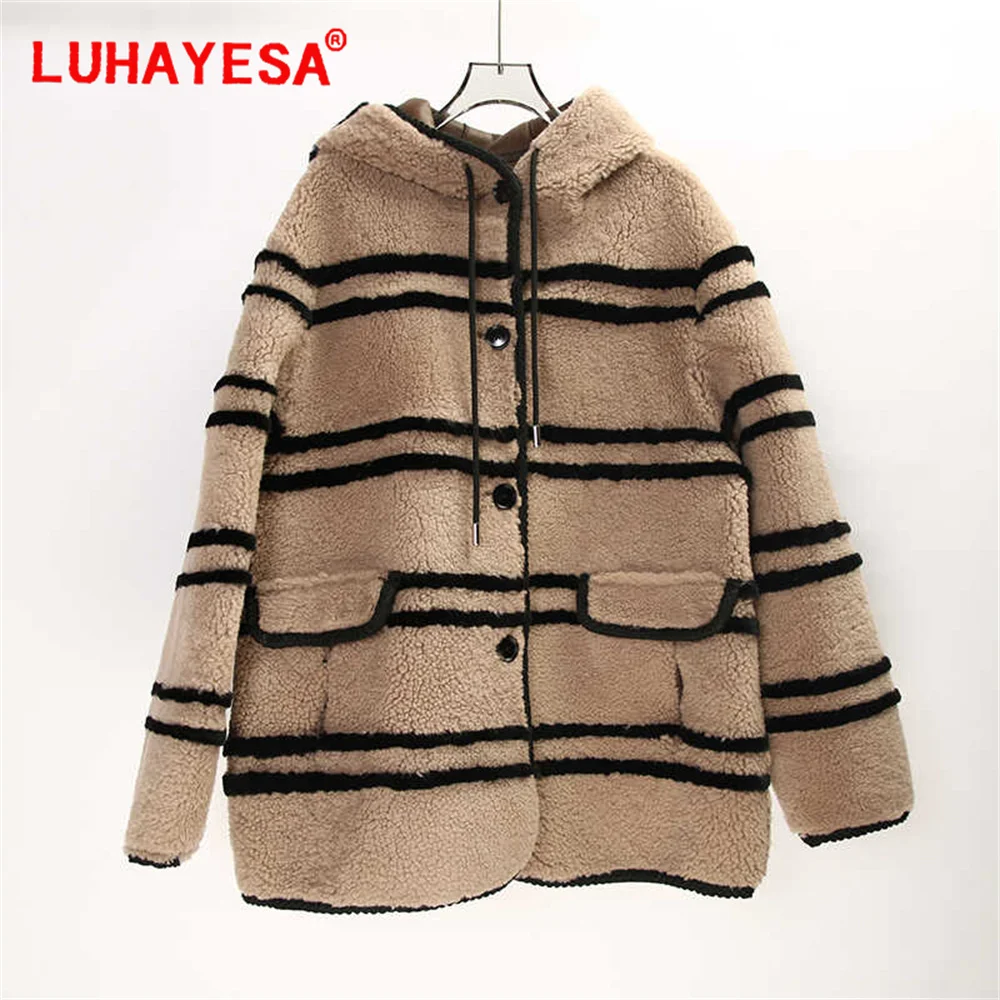 2024 New Luhayesa Australia Merino Pearl Sheepskin Lamb Fur Shearling Clothes Women Casual Daily Hooded Brown Natural Fur Coat