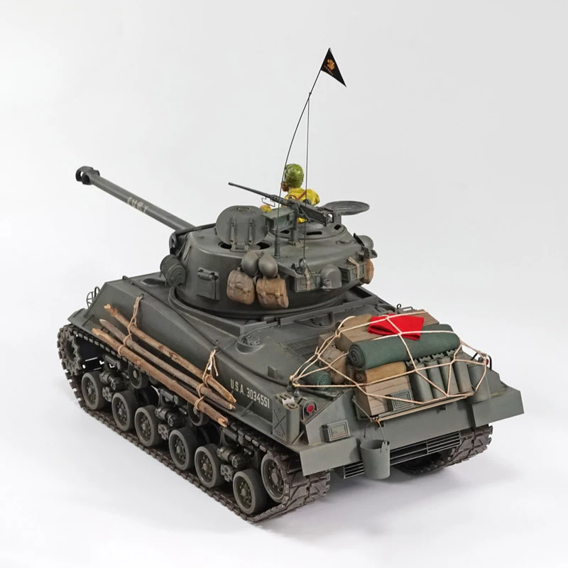 RC Metal Tank HOOBEN 1/10 Control remoto M4A3E8 tanque RTR tanques modelo Fury Sherman juguetes para niños