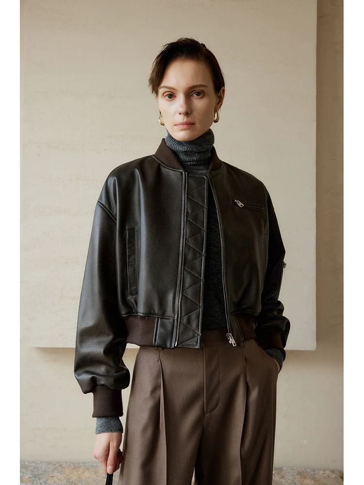 Vintage abgeschnittene Bomberjacken aus echtem Leder für Damen, Frühling und Herbst 2022, neuer High-End-einfacher, lässiger schwarzer Mantel aus echtem Schaffell