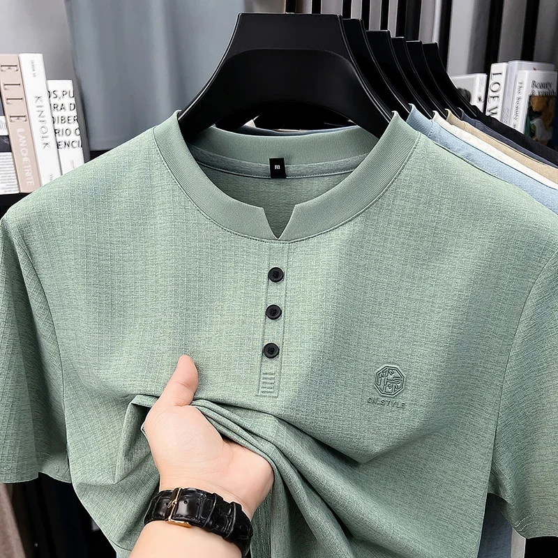 Men's Fashion Henley Neck T Shirt With Small Logo Soft Elastic Fabric For Casual And Business Use image 2