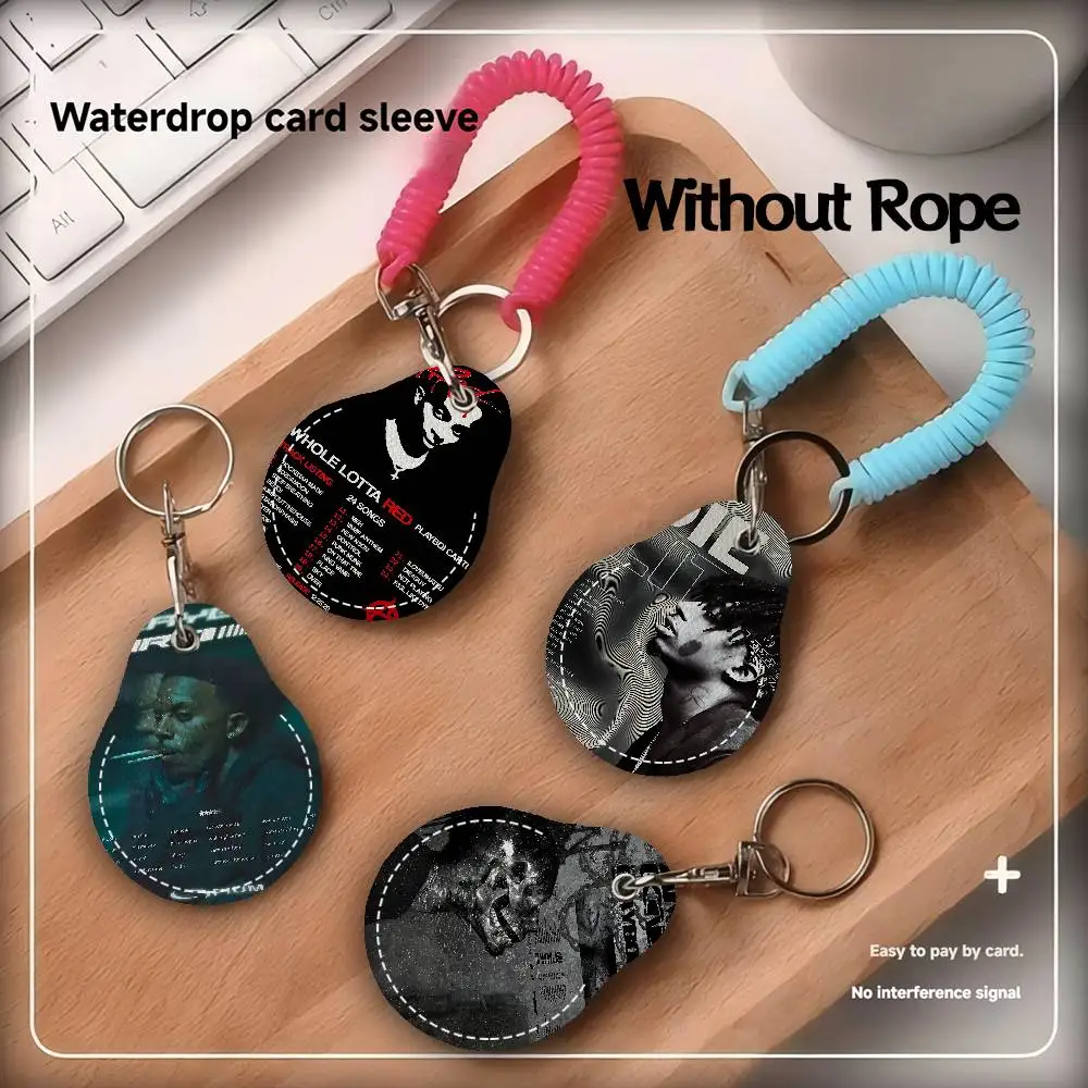 مغني الراب P-Playboi C-CartiS سلاسل المفاتيح المستديرة للنساء بولي Leather الجلود الفراغات حلقات المفاتيح مثالية لهدايا العيد ومفضلات الحفلات