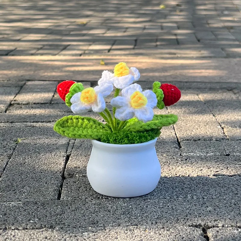 Hand-Crocheted Strawberry Bonsai,Artificial Potted Plants,Handmade Ornaments,Valentine Gift Ideas For Room Home Table Decoration