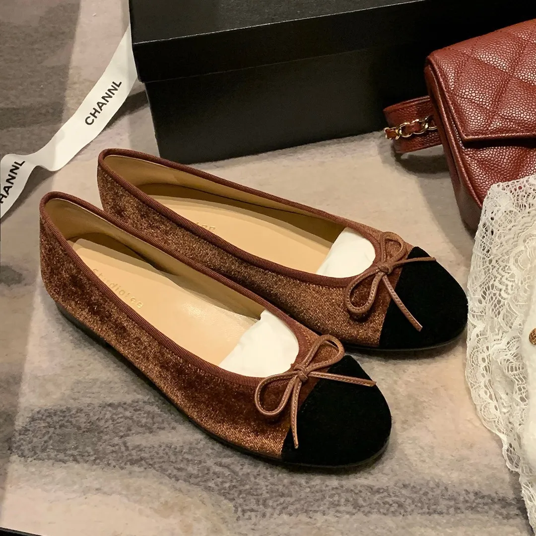 

Женские туфли на плоской подошве, весна-осень 2023, модные туфли с круглым носком и цветными блоками, бархатные туфли с бантом-бабочкой и легким ртом