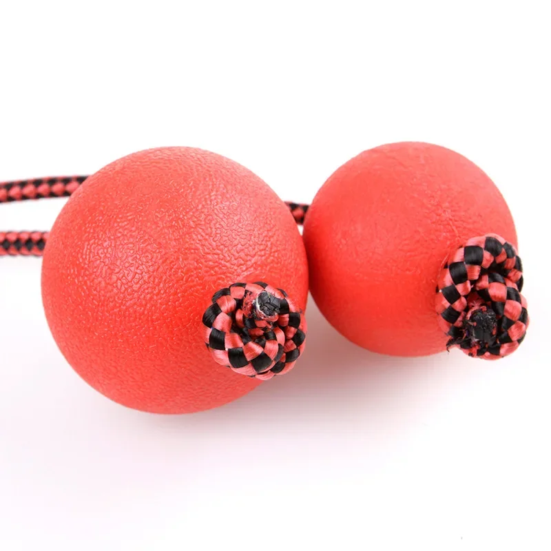 Bola de entrenamiento de goma sólida para masticar perros, juguetes para limpiar los dientes, pelota para masticar para cachorros, juego de mascotas, juguete de entrenamiento para masticar con mango de cuerda