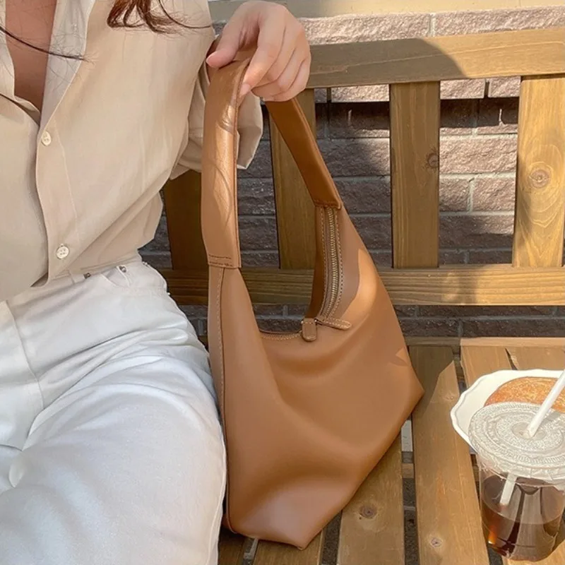 

New Retro Underarm Shoulder Bags For Women PU Leather Pure Color Large Capacity Tote Bag Luxury Designer Brand Handbag