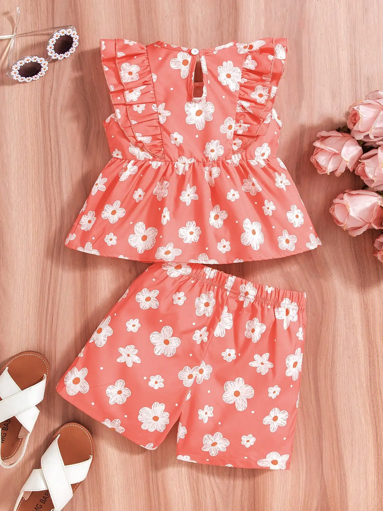 Girls' Floral Ruffle 2Pc Set - Summer Pink Ruffled Top & Shorts, Cute Vacation Outfit for Family & Park 4-7Y