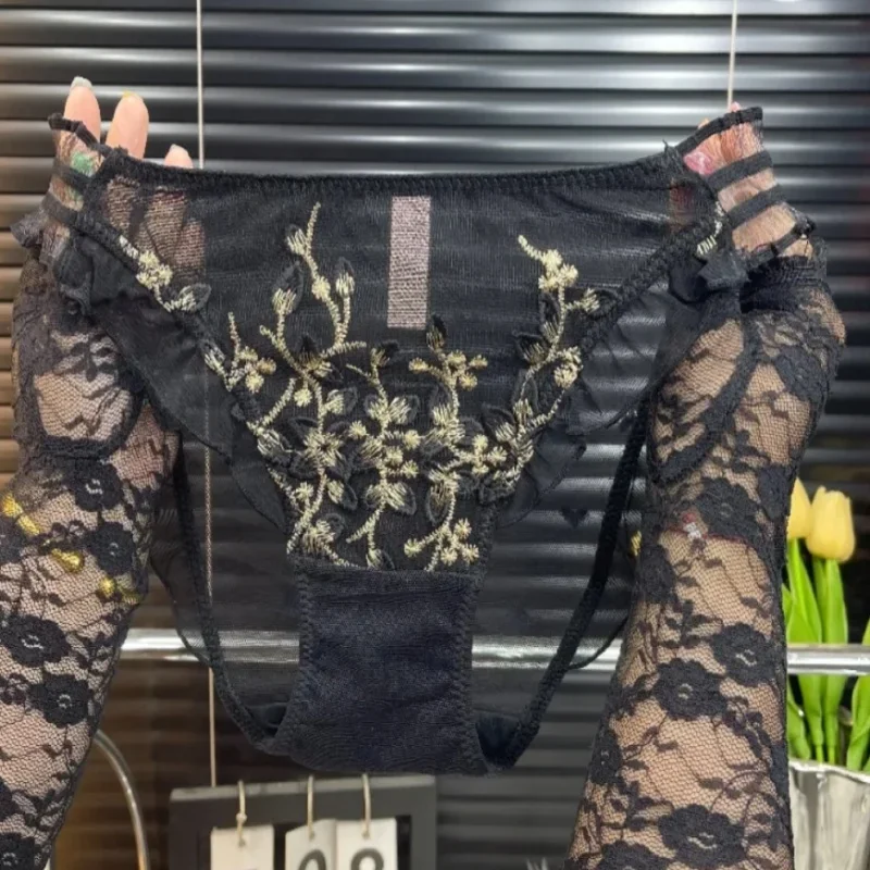 กางเกงชั้นในลูกไม้ซีทรูลายปักสไตล์โลลิต้า เอวกลาง แต่งระบาย โปร่ง ซีทรู เซ็กซี่ ระบายอากาศได้ดี ทรงสามเหลี่ยม สำหรับผู้หญิง