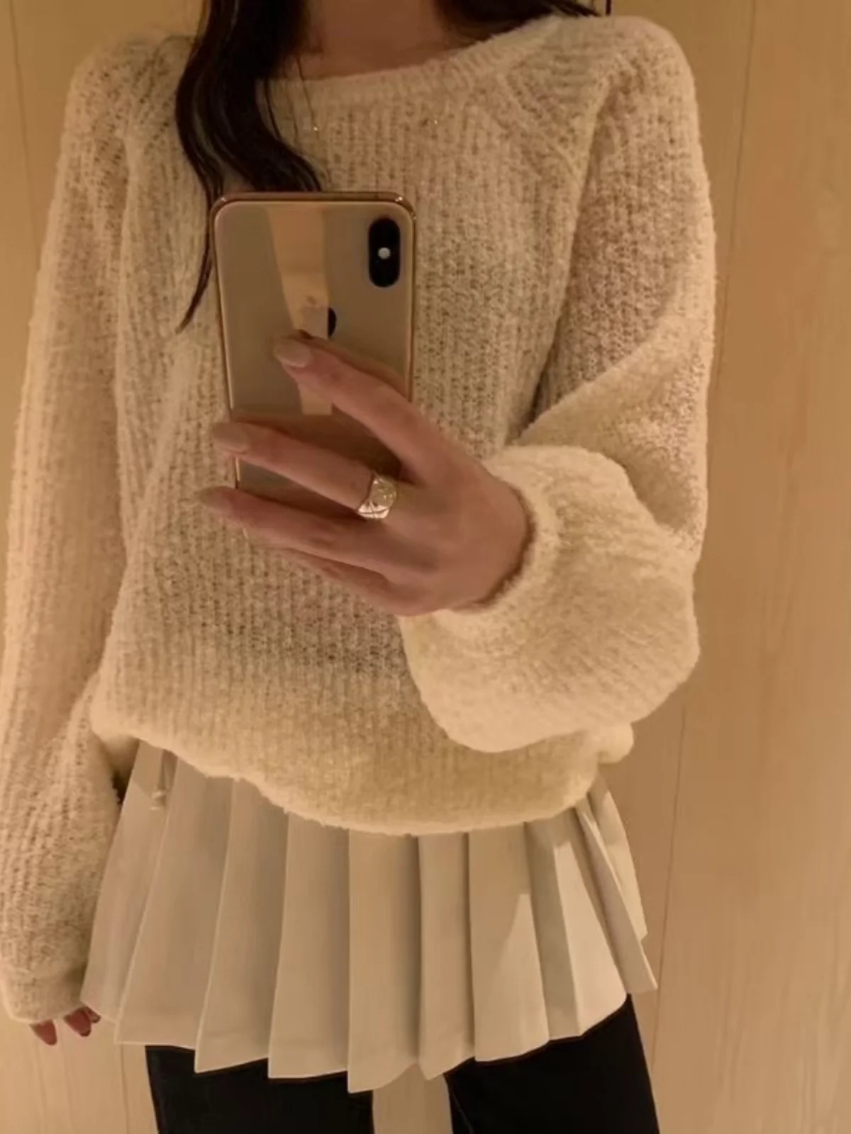 

Ladies' Lazy Style Knitted Sweater round Neck Shoulder Insert Sleeve Loose Design Spring 2025 Fashionable Warm Layering Top