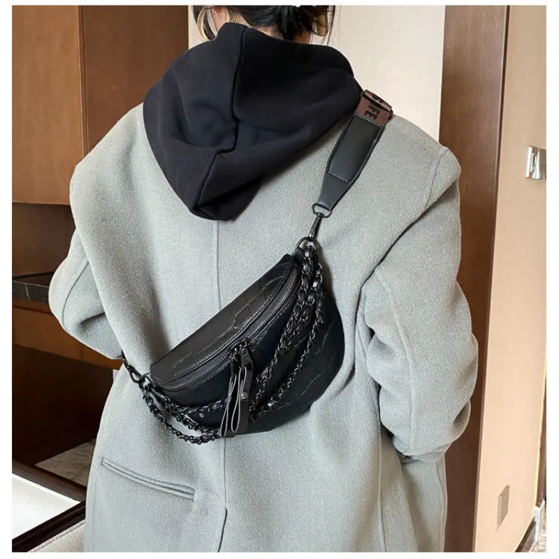 

Fashion High Street Chain Crossbody Chest Bag for Ladies Wide Belt Zipper PU Shoulder Satchel Women Travel Purses and Handbags