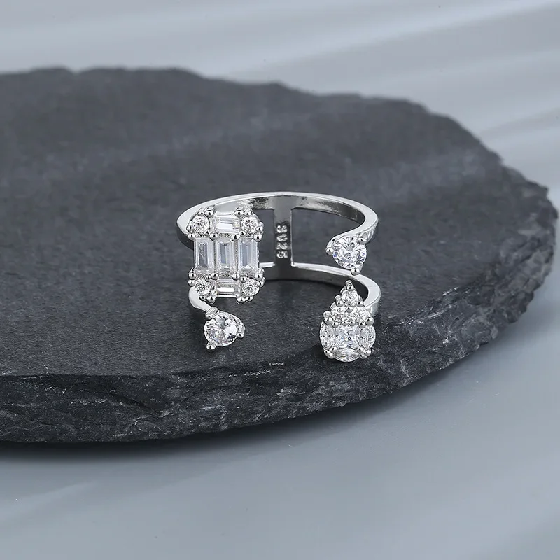 Elviragirl Personality Double Opening Ring Delicate High Quality Shiny Crystal Ring Exaggerated Popular Design Women Jewelry