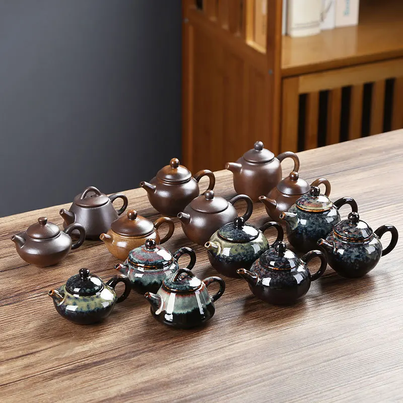 Creative Ceramic Finger Teapot Ceramic Living Room Desktop Decoration Mini Teapot Artistic Tea Pet Mini Teapot for Home Decor