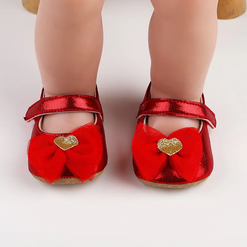 Мокасины для маленьких девочек, модные сетчатые туфли из искусственной кожи на плоской подошве, с бантом, Нескользящие, обувь принцессы для первых шагов