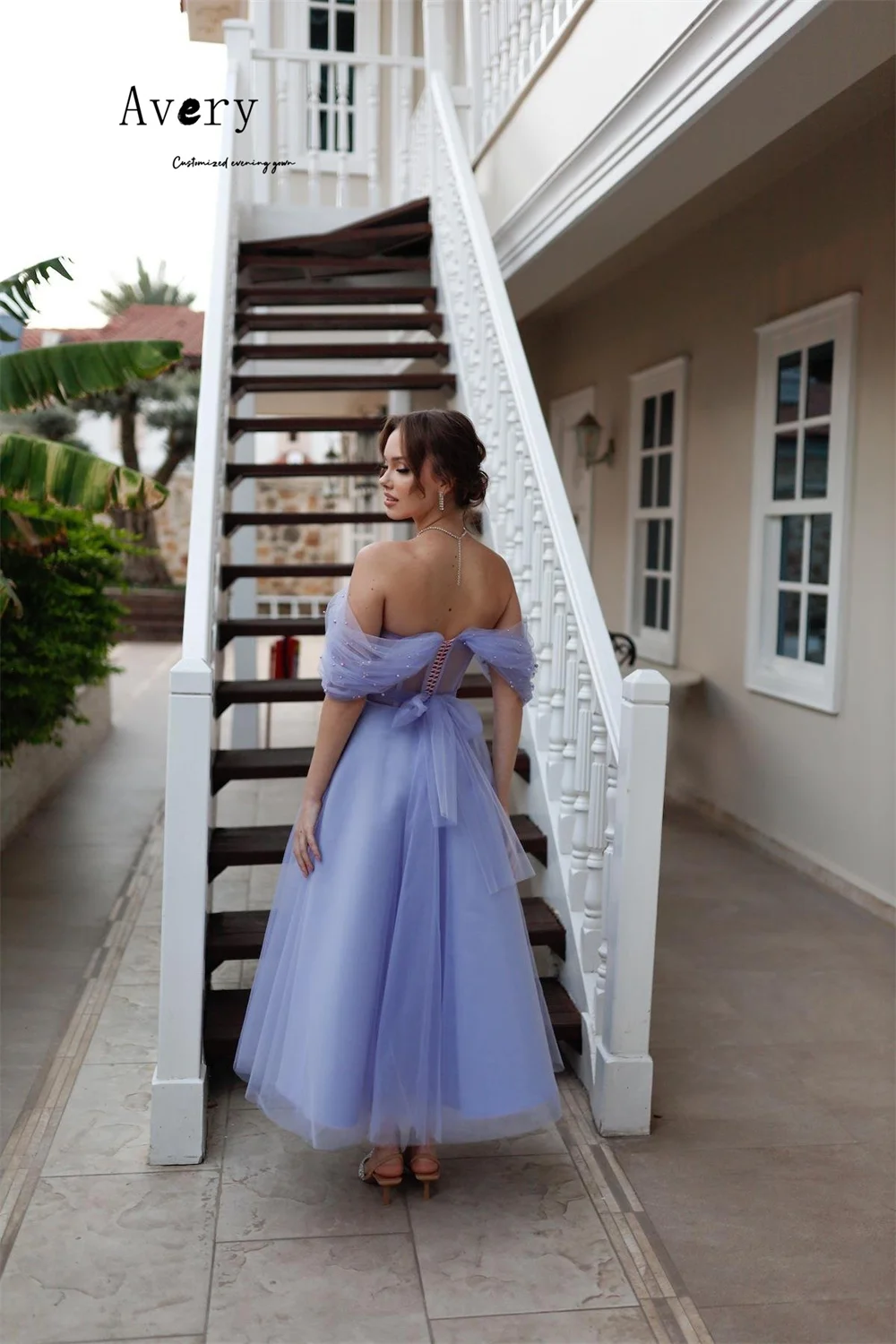 Avery personalizado púrpura fuera del hombro A-line vestidos de mujer sin mangas para vestidos de fiesta de boda vestido de baile de mujer de lujo 2025