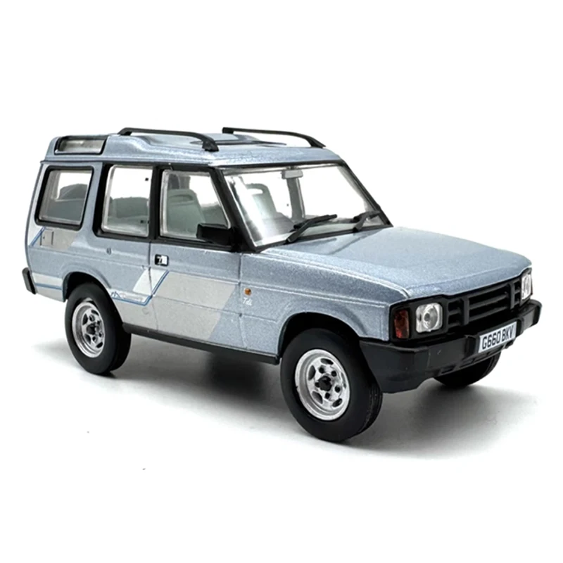 OXFORD Diecast 1:43 Scale Discovery 1 Old Style Off Road Vehicle Alloy Car Model Finished Product Simulation Toy Static Model