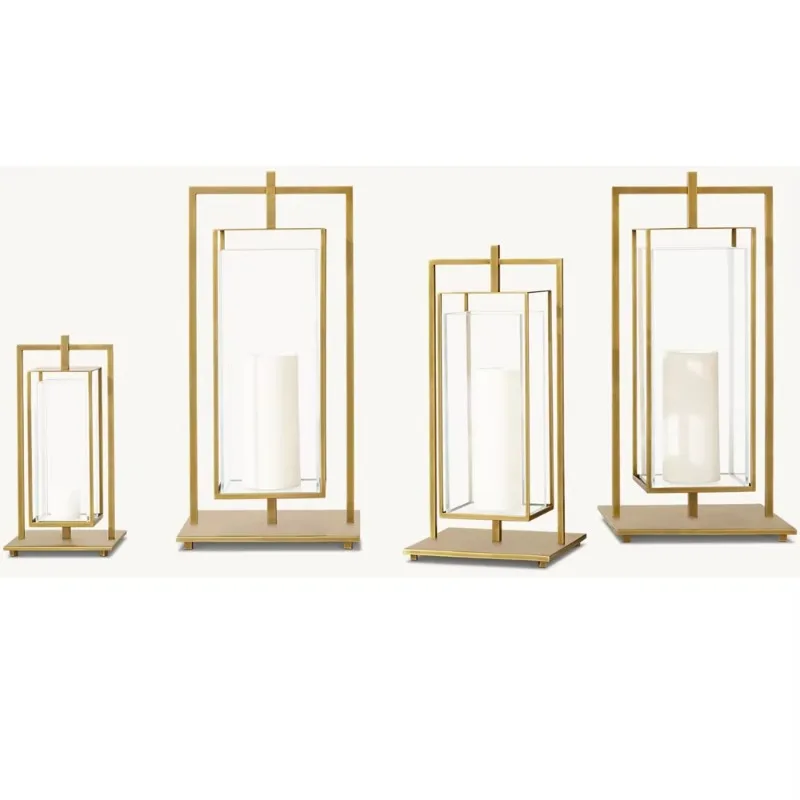 High-quality gold metal frame candlestick lantern handmade outdoor candle lamp for lighting and decoration.
