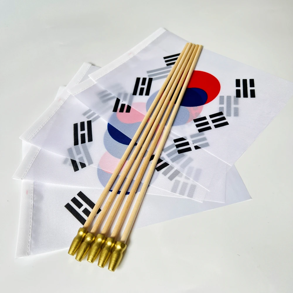 العلم الكوري 14x21 سنتيمتر Kor Kr كوريا الجنوبية العلم عصا خشبية سارية العلم اليد التلويح العلم الوطني الكوري العلم نشاط موكب الرياضة #5