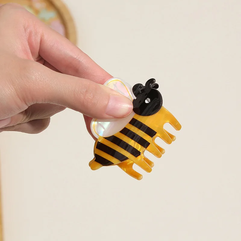 

Новые маленькие заколки с уксусной кислотой в виде пчелы, простые креативные заколки для волос для девочек, боковая пластина для волос, милые аксессуары для волос, забавные головные уборы