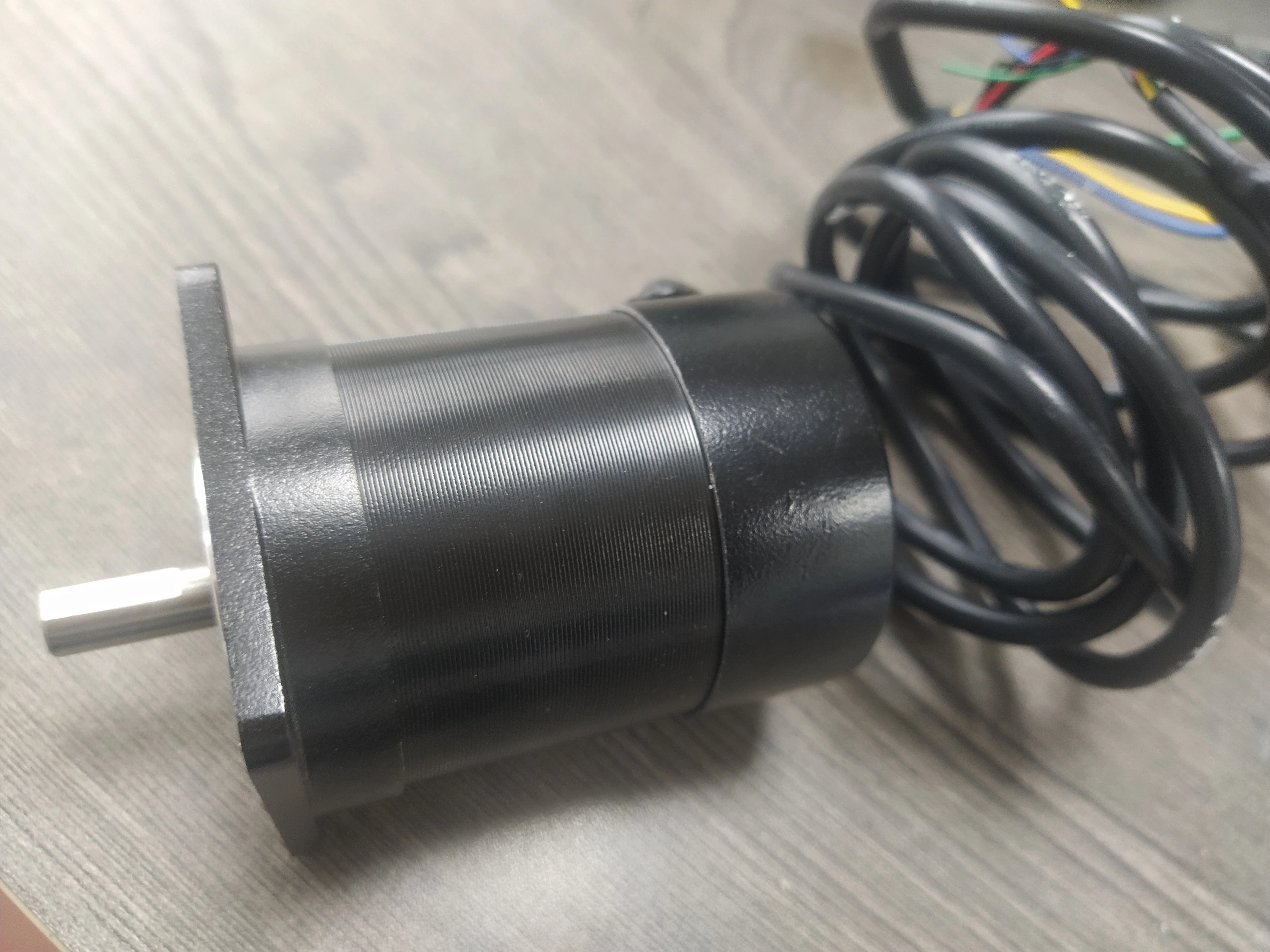 BLDC 57mm Brushless DC Motor 24V 150W 3000RPM High Speed 0.5N.M Body Length 95mm Brushless Motor 57BL95S15-230